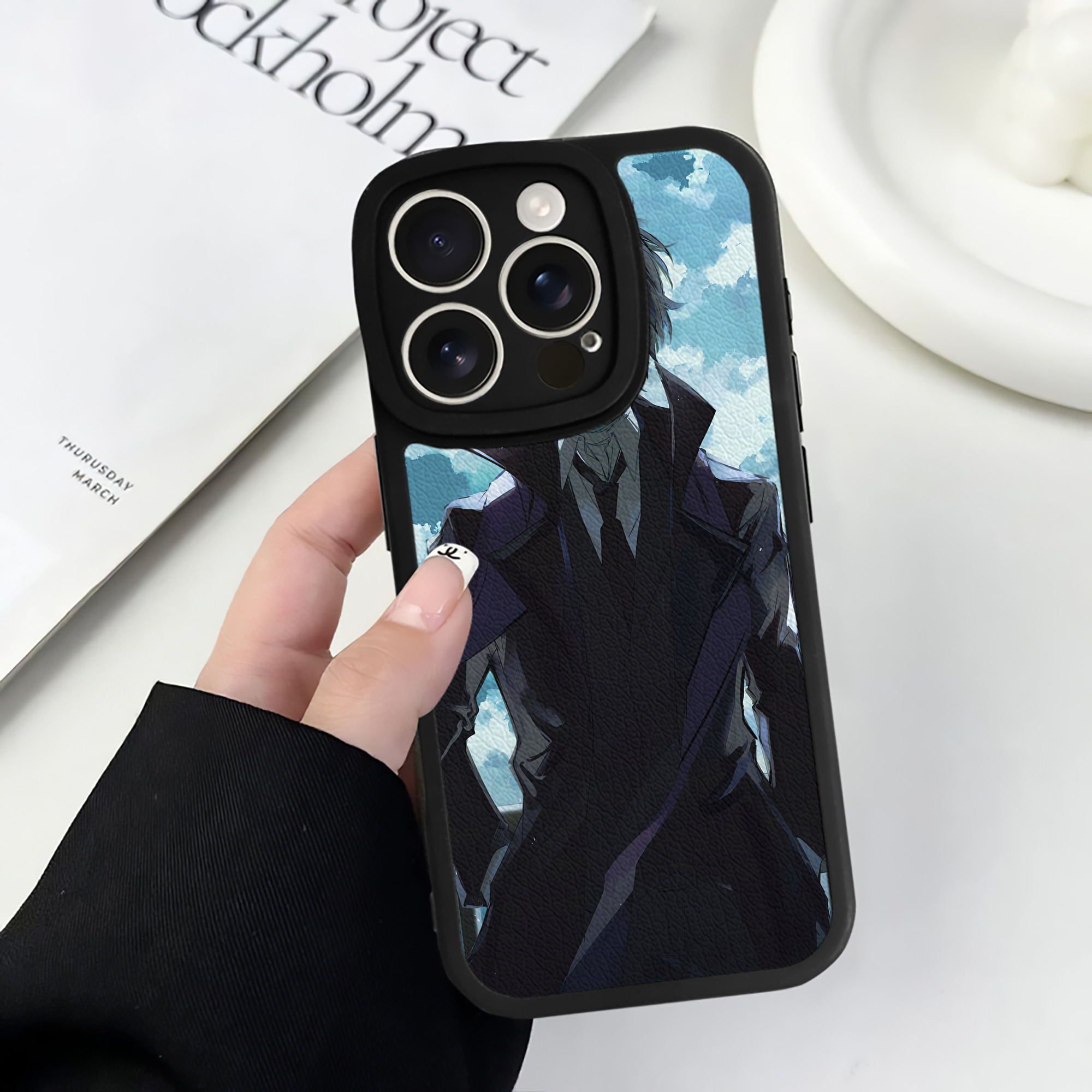 （画像用） 文豪ストレイドッグス Bungo Stray Dogs 【iPhone 16シリーズ対応】シリコンスマホケース（レザー調） 材質：シリコン